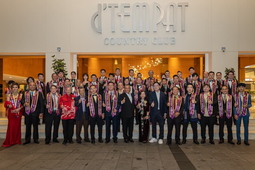 The 12th ASEAN Chinese Book of Records & Awards and the inaugural Negeri Sembilan Excellence Brand Awards presented 42 honours to recognize outstanding companies